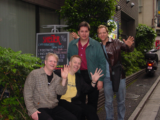 The Flashcubes in Japan 2003